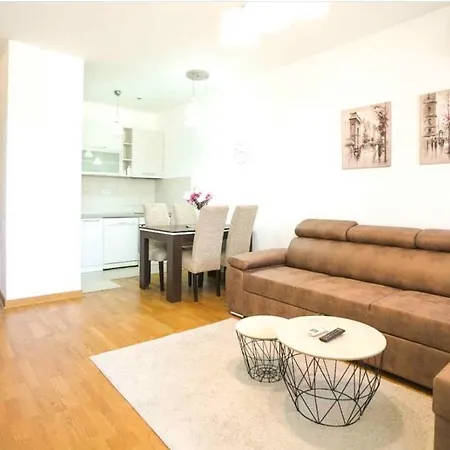 Apartment Grand Premium 3 Podgorica
